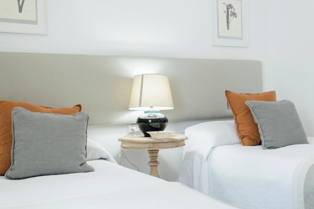Reformed And Bright- 2Bdr 1Bth- Nervion Apartment Sevilla Bagian luar foto