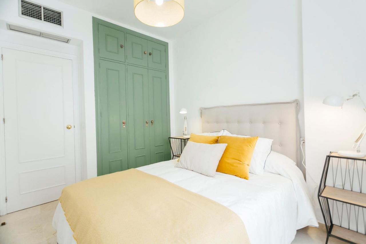 Reformed And Bright- 2Bdr 1Bth- Nervion Apartment Sevilla Bagian luar foto