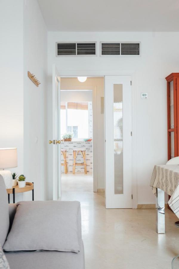 Reformed And Bright- 2Bdr 1Bth- Nervion Apartment Sevilla Bagian luar foto
