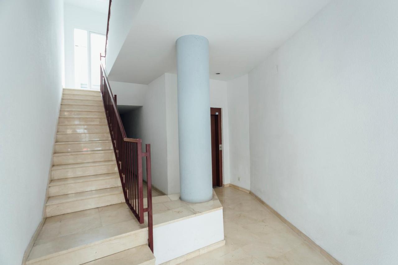 Reformed And Bright- 2Bdr 1Bth- Nervion Apartment Sevilla Bagian luar foto